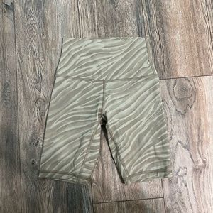 Never worn! Fit size 2/4. Bought for 58!